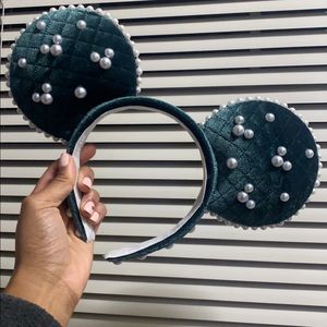 Minnie Mouse Ears